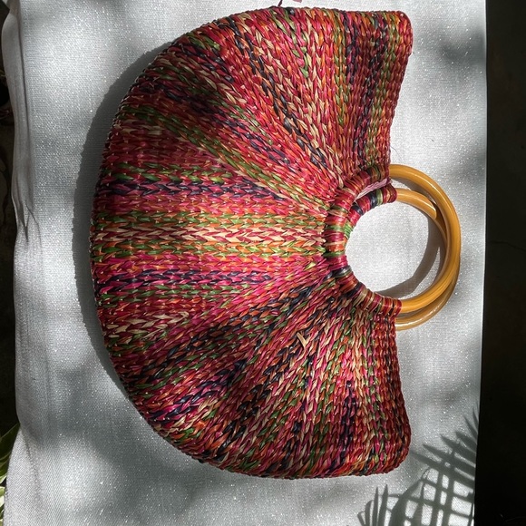 Colorful Straw Handbag - Picture 9 of 9